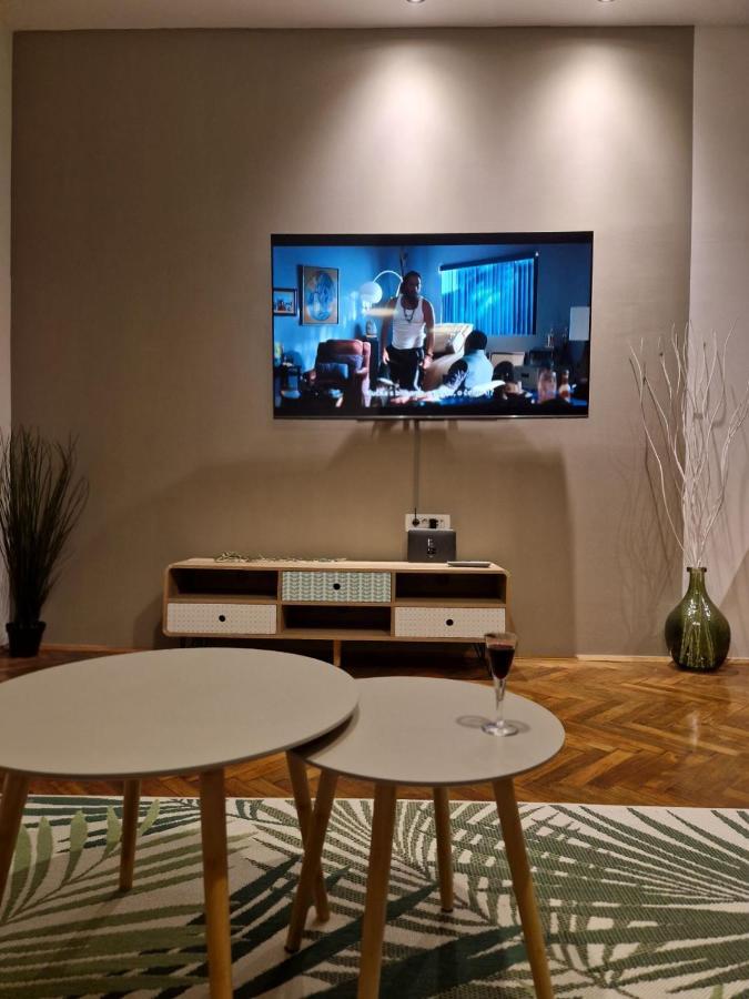 Citygem - Just Perfect For Two Apartment Pula Ngoại thất bức ảnh